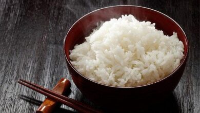 1 bát cơm bao nhiêu calo? Bí quyết ăn cơm không lo béo - Toshiko