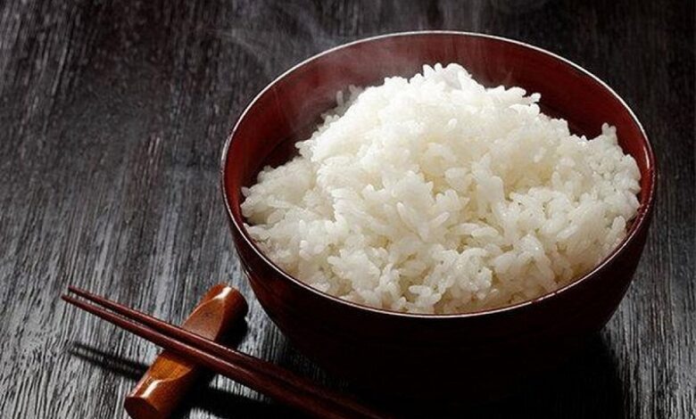 1 bát cơm bao nhiêu calo? Bí quyết ăn cơm không lo béo - Toshiko