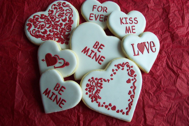 Ngày 14 tháng 3 là ngày gì? Valentine Trắng ai tặng quà cho ai?