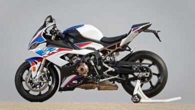 BMW S1000RR giá bán và các thông số kỹ thuật nổi bật - Yêu Trẻ