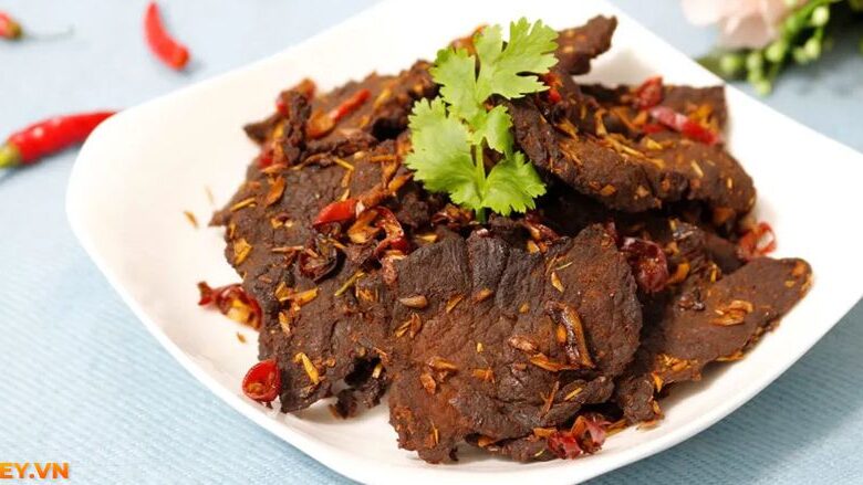 100g Khô bò bao nhiêu calo? Bật mí cách ăn khô bò giảm cân