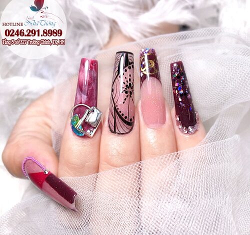 Dạy nails từ cơ bản đến nâng cao - Học làm nail - Nail Nhã Tường