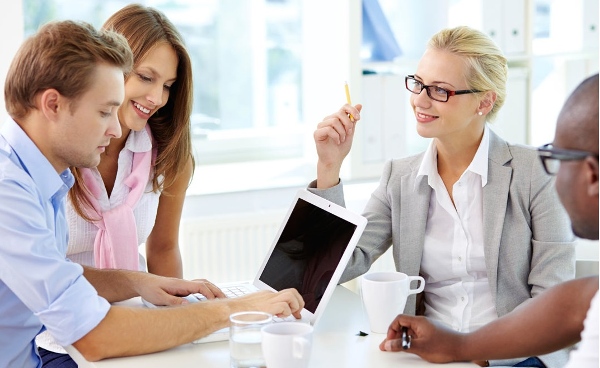 Kỹ Năng Giao Tiếp Đỉnh Cao - Tạo Ấn Tượng Mạnh Mẽ và Thông Minh