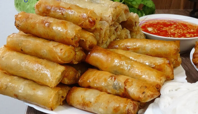 Hàm lượng calo trong chả giò chiên là bao nhiêu? - Bách hóa XANH