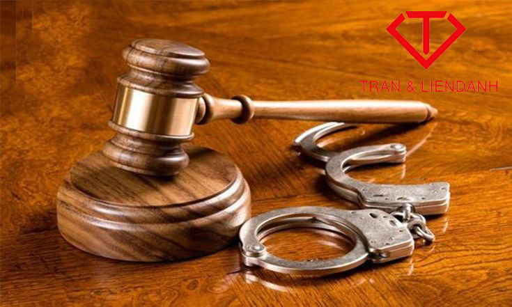 Lừa đảo chiếm đoạt tài sản trên 200 triệu
