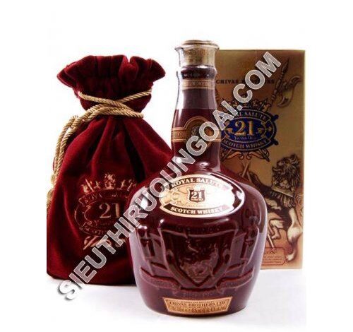 Rượu chivas 21 cổ điển có mấy loại? Giá bao nhiêu?