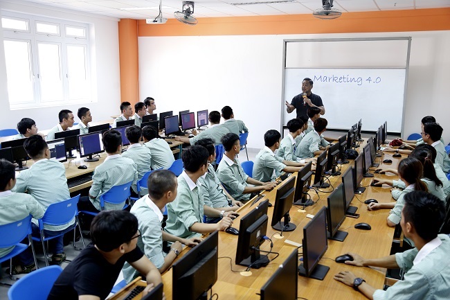 [Giải đáp] Con gái học khối A nên thi ngành gì thích hợp?