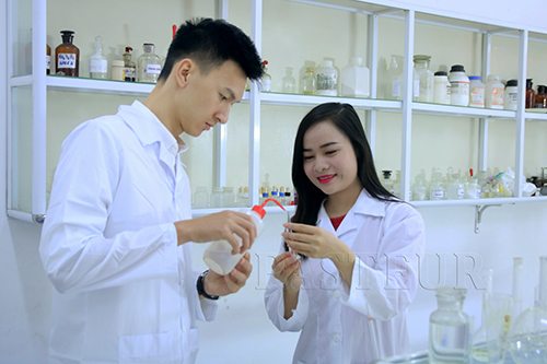 Học Dược sĩ đại học thi khối nào? - Ngành dược