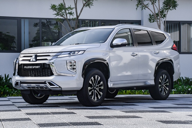 Dẫn động 2WD, 4WD, AWD, FWD, RWD, cầu xe là gì?