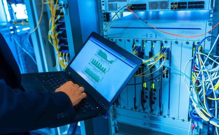 Hệ thống mạng viễn thông là gì? Vai trò và cách phân loại
