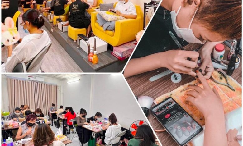 Khóa học nail tại Trường Trung Cấp Việt Hàn (VKI): Chi phí và thời gian học nail bất ngờ!