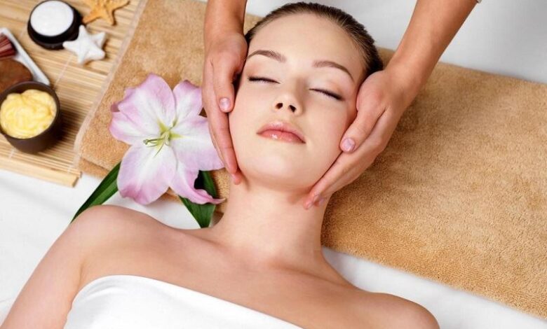 Học nghề massage mặt ở đâu? Cần lưu ý gì? Có khó không?