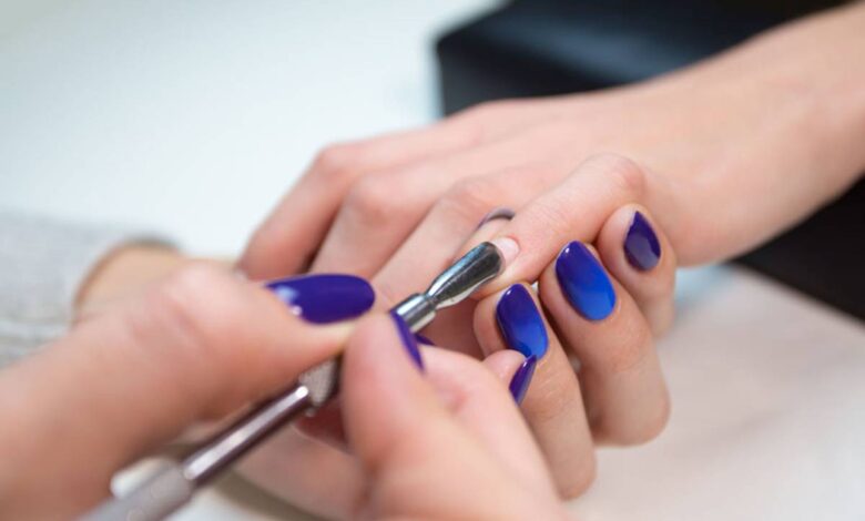 Học làm nail mất bao lâu có thể ra nghề và mở tiệm kinh doanh?