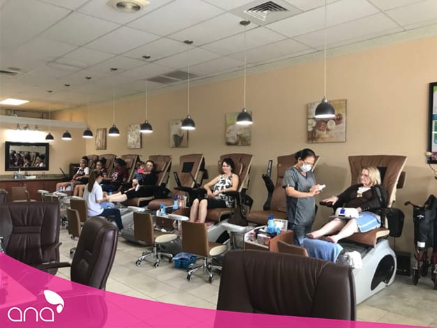 4 Kinh Nghiệm "Để Đời" Khi Làm Nail Ở Nước Ngoài Cần Biết