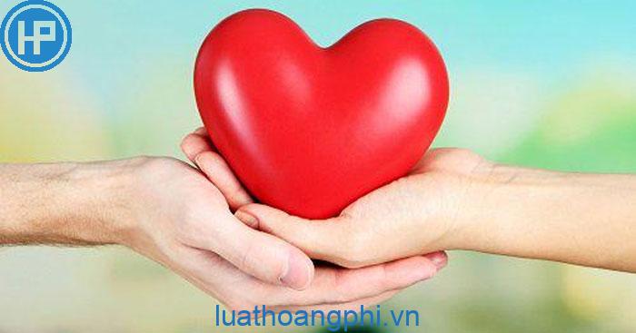 Lòng nhân ái là gì? - Luật Hoàng Phi