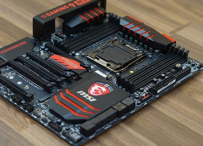 Mainboard Là Gì? Tìm Hiểu Vai Trò Và Cấu Tạo Của Mainboard