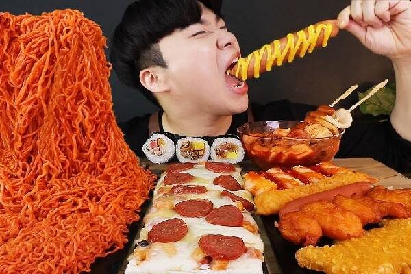 Mukbang nghĩa là gì? - ANB Vietnam