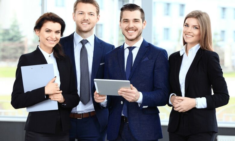Staff là gì? Chức vụ Staff là gì trong công ty?