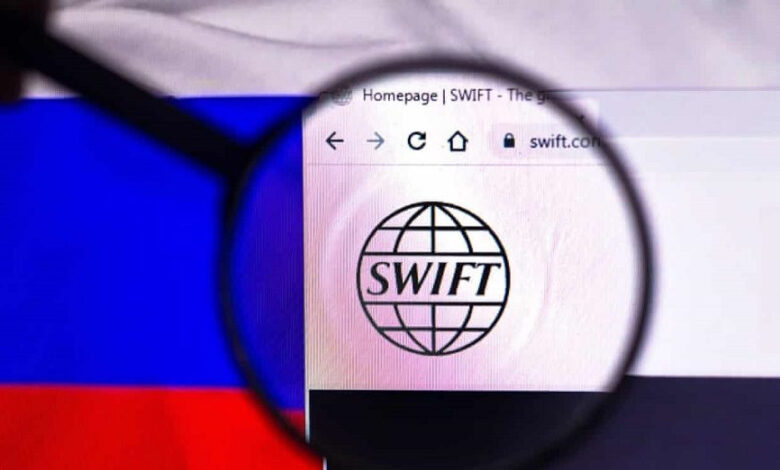 Hệ thống SWIFT là gì? Có vai trò thế nào đối với hoạt động thanh