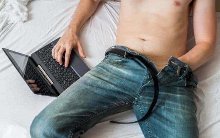Thủ dâm là gì? Cẩm nang A-Z trong cách thủ dâm ở nam và nữ