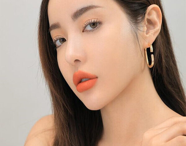 Cách Trang Điểm Dự Tiệc Kiểu Hàn Quốc: Nhẹ Nhàng, Tự Nhiên và Quyến Rũ