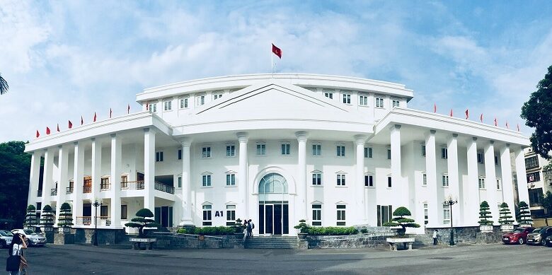 Trường công lập là gì? Sự khác biệt giữa trường công lập và dân lập