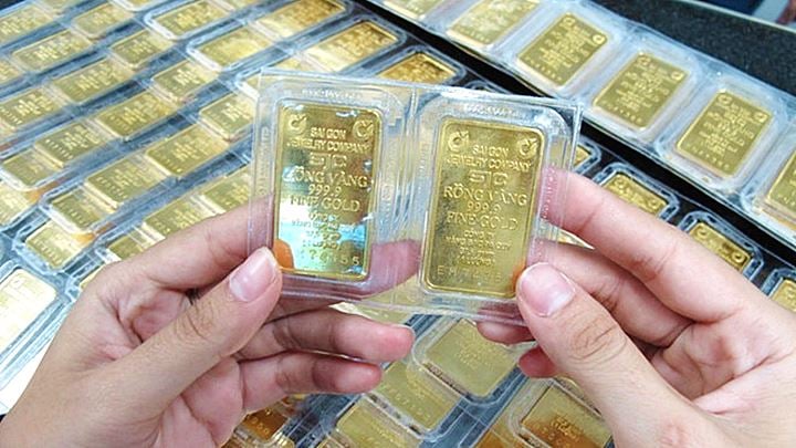 Bảng giá vàng 9999 24K 18K SJC DOJI PNJ hôm nay 1/4/2023