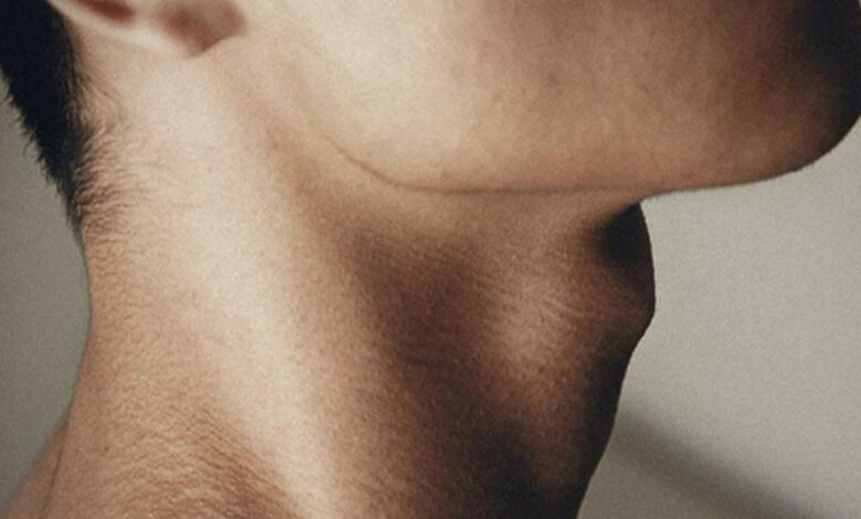 Yết hầu là gì mà chỉ có nam giới mới sở hữu? | Medlatec